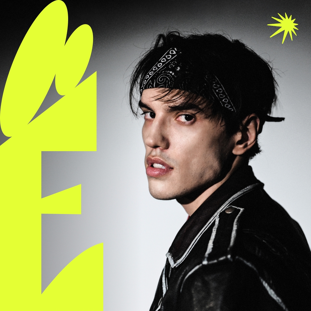 «Латте» Eternal Insomnia и клуб любителей музыки на этой неделе возглавил флагманский плейлист «Ё» на Яндекс Музыке.